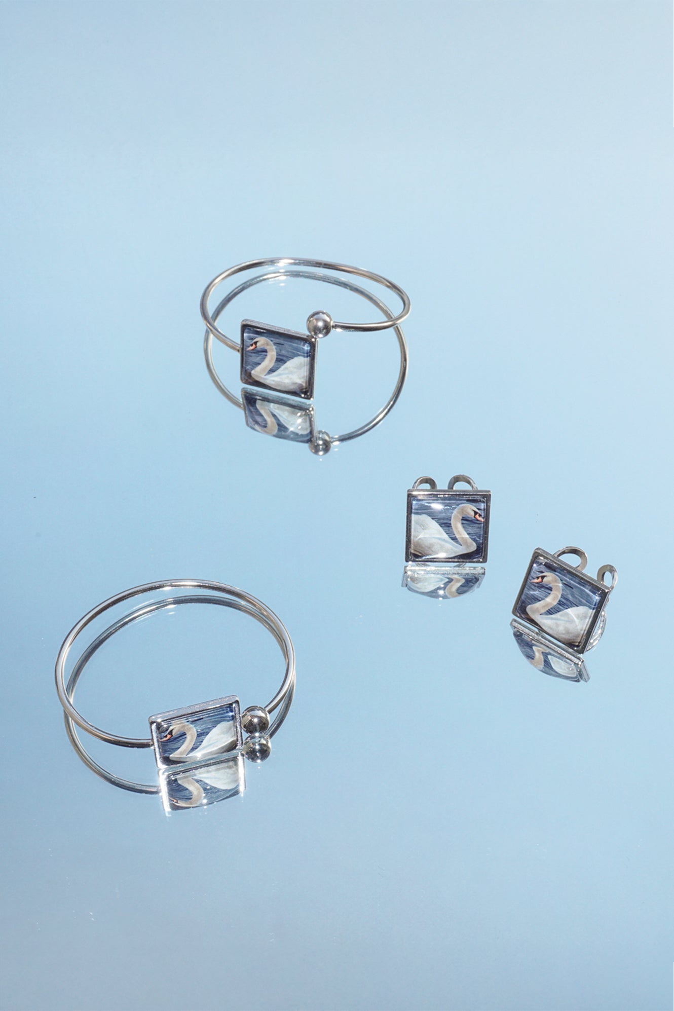 SWAN BRACELET