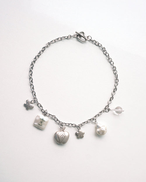 APPLE LOCKET CHARM NECKLACE