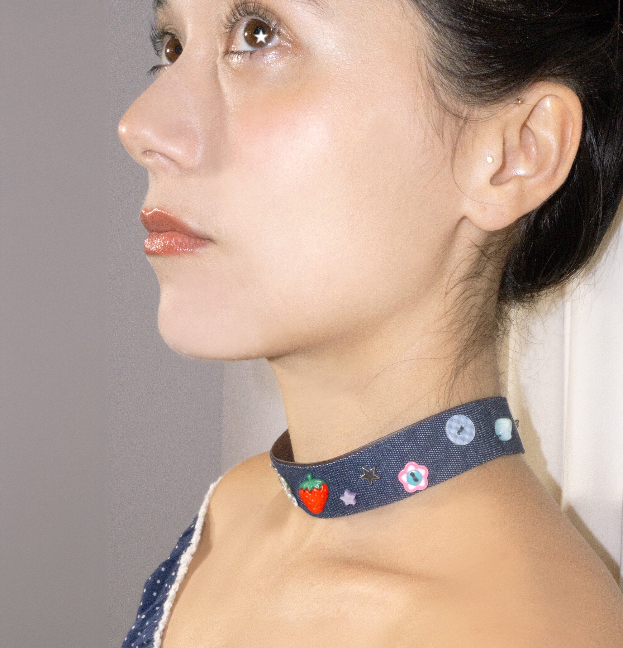 RABBIT'S DINNER DENIM CHOKER