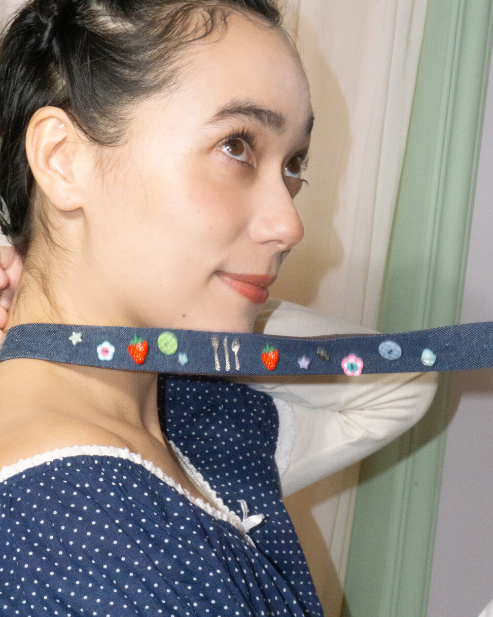 RABBIT'S DINNER DENIM CHOKER