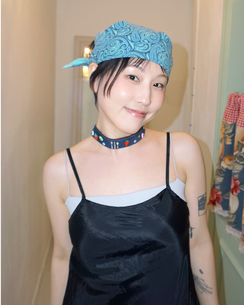 RABBIT'S DINNER DENIM CHOKER